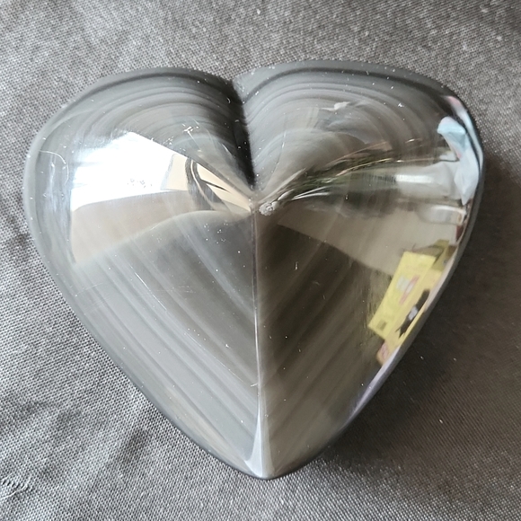 Rainbow obsidian heart crystal - Picture 1 of 3